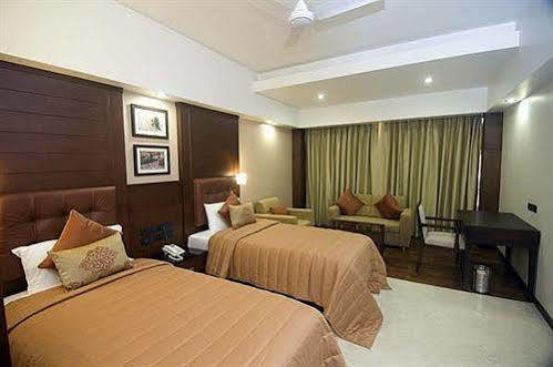 The Ocean Pearl 3*