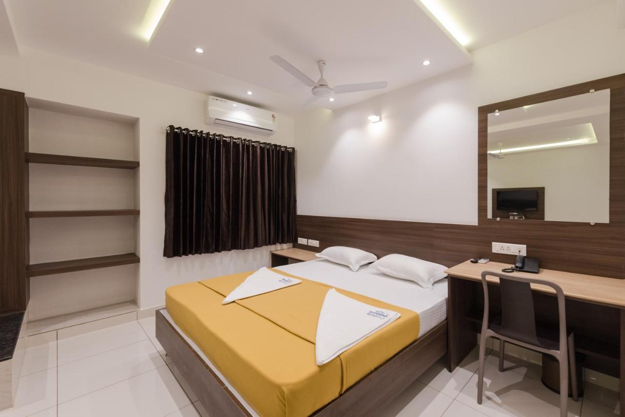 Hotel Karuna Residency Mangalore