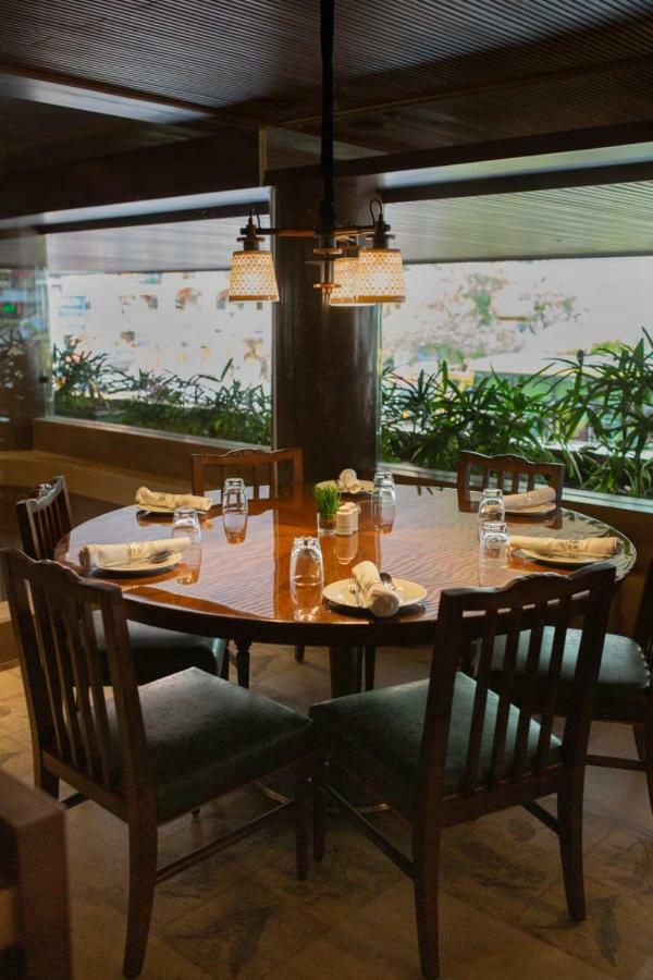 Sai Palace , 3*