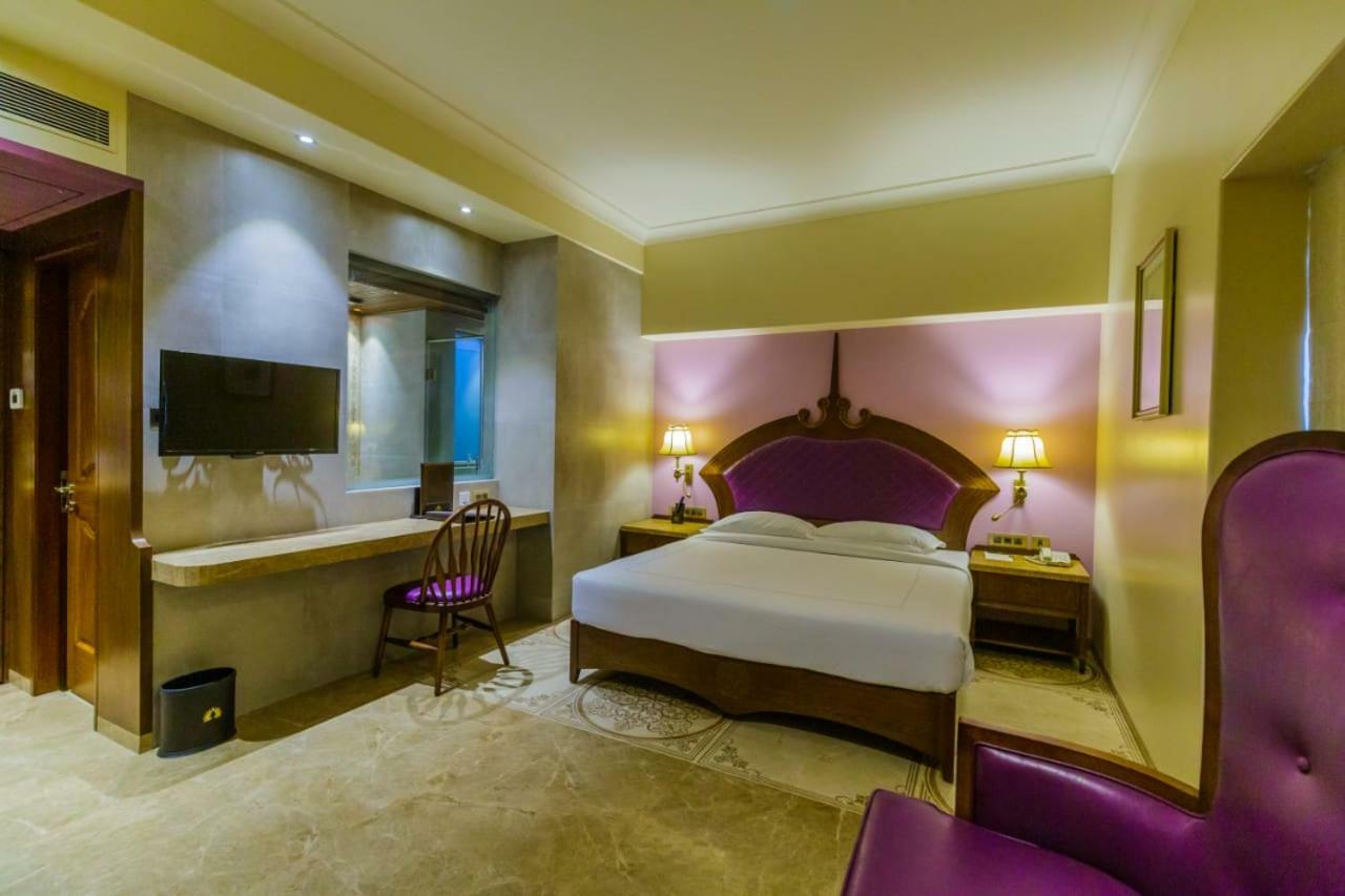 Hotel Sai Palace , 3*