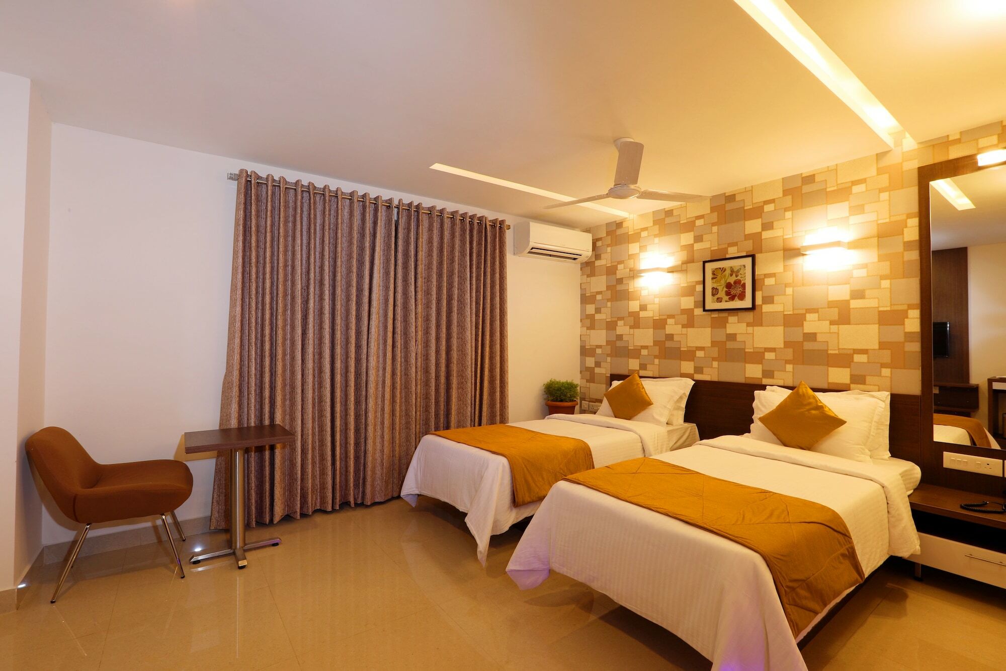Grand Plaza Hotel