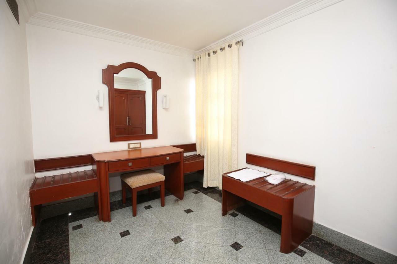 Moti Mahal Hotel 4*