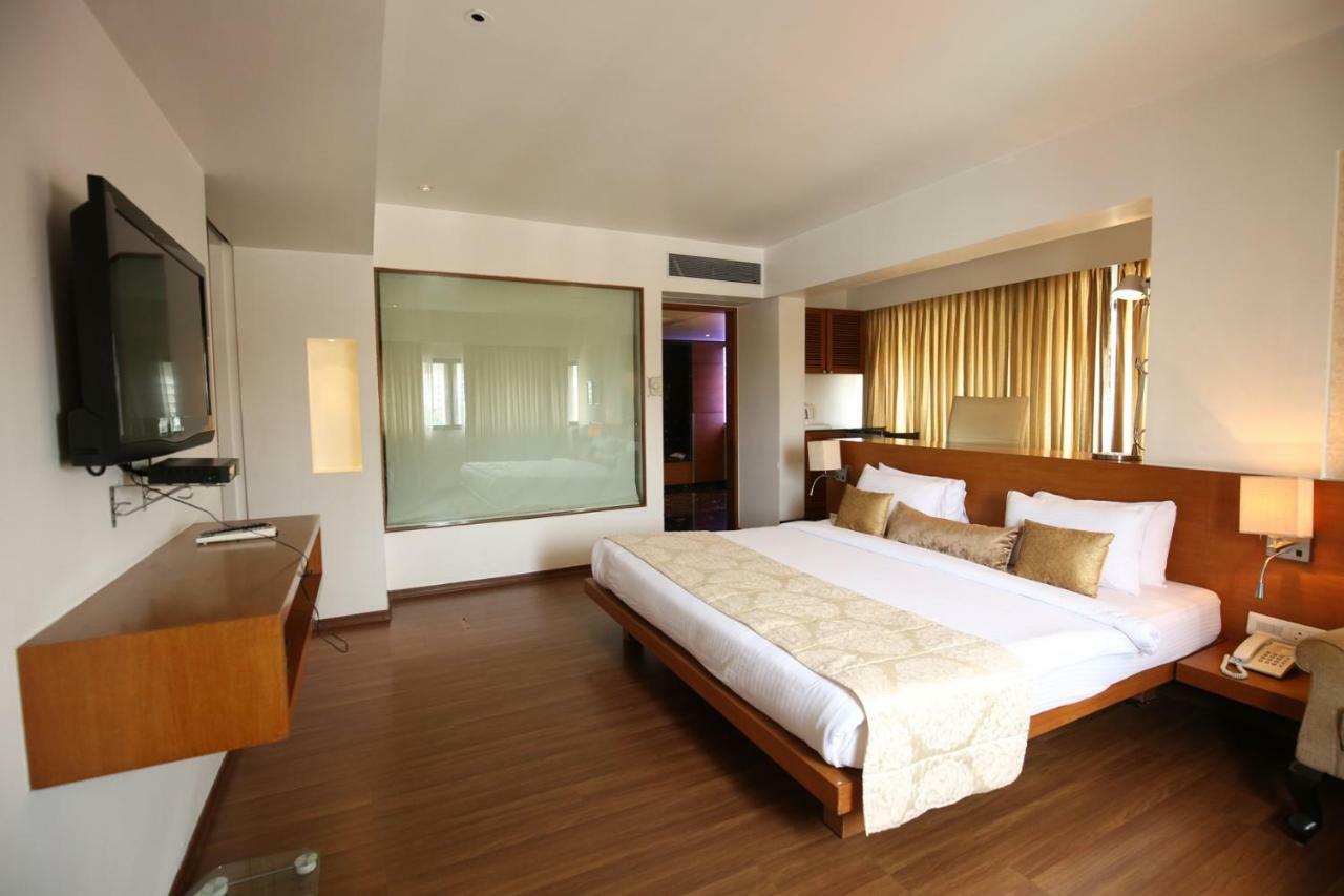 Moti Mahal Hotel 4*