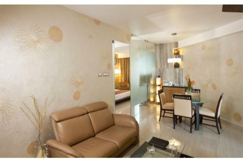 Hotel Goldfinch Mangalore