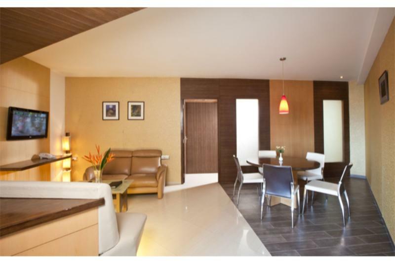 Goldfinch 4* Mangalore
