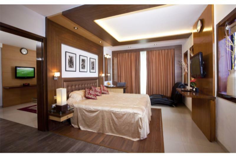 Hotel Goldfinch Mangalore