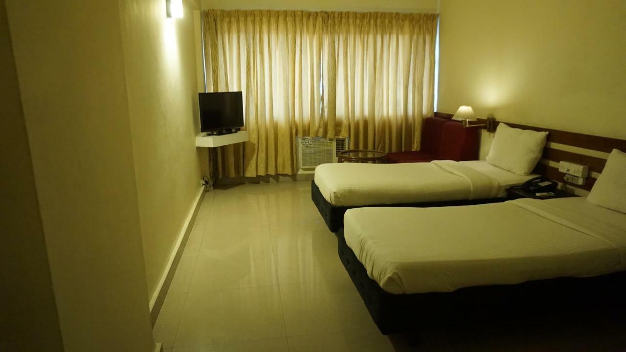 Hotel Poonja International 3*