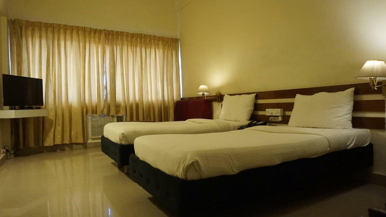 Poonja International 3* Mangalore