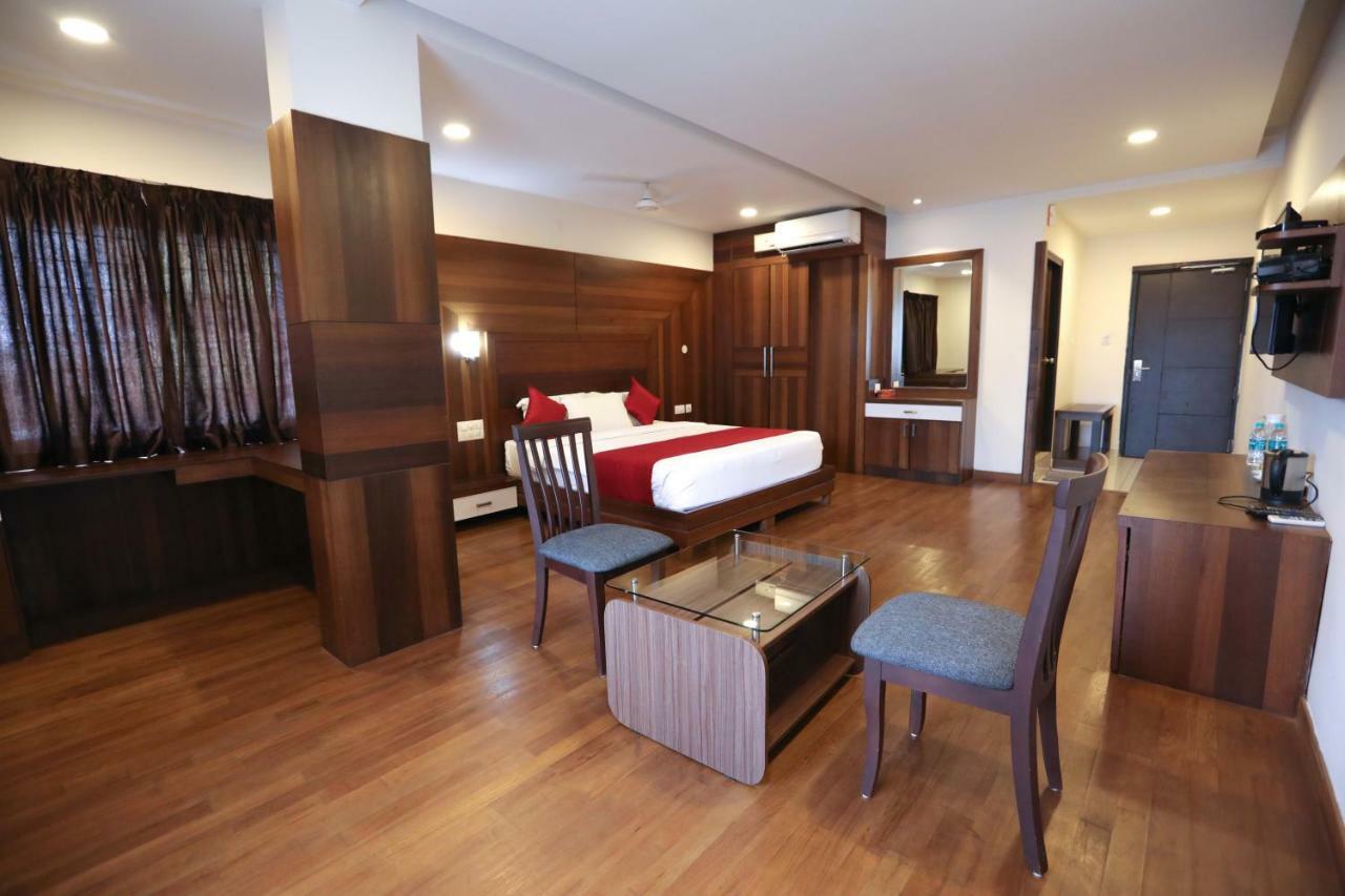 Hotel Traders - Kankanady, Mangalore