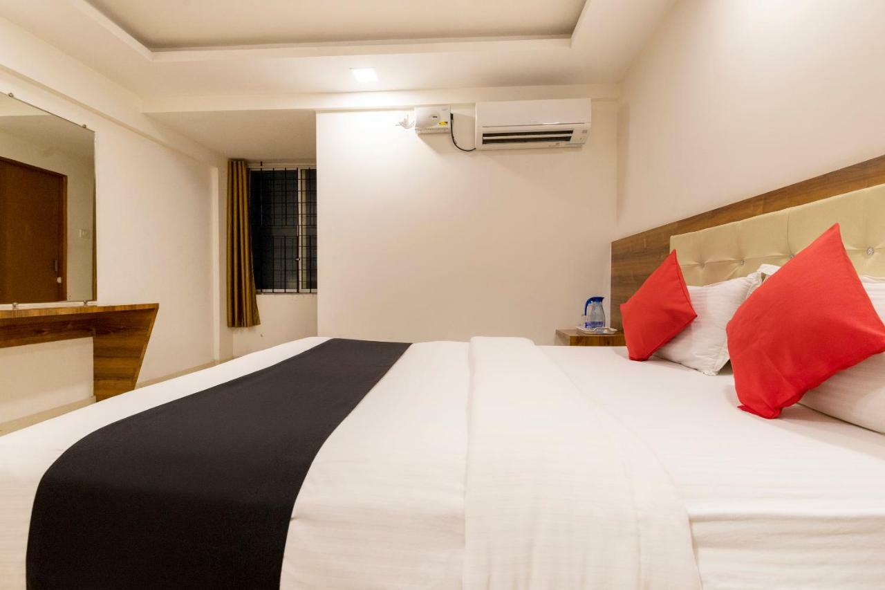 Hotel Capital O 49120 Ak International 3*