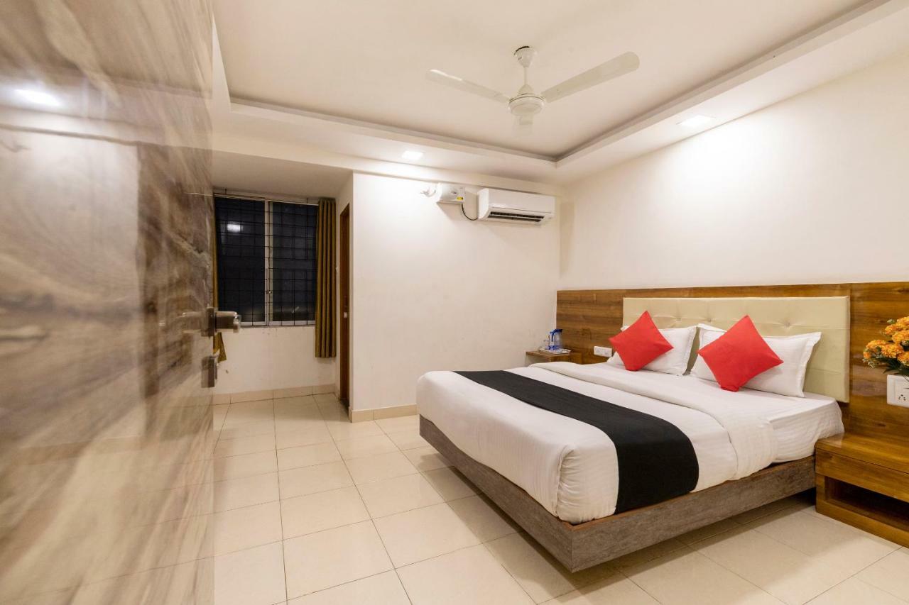 Hotel Capital O 49120 Ak International 3*