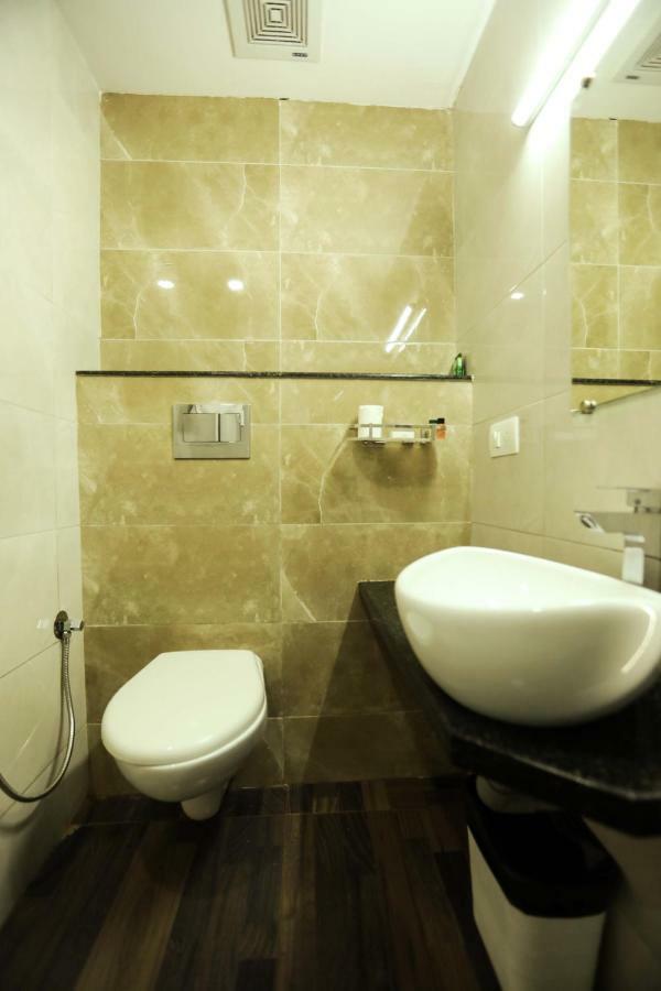 Hotel Traders - Kankanady, 3*