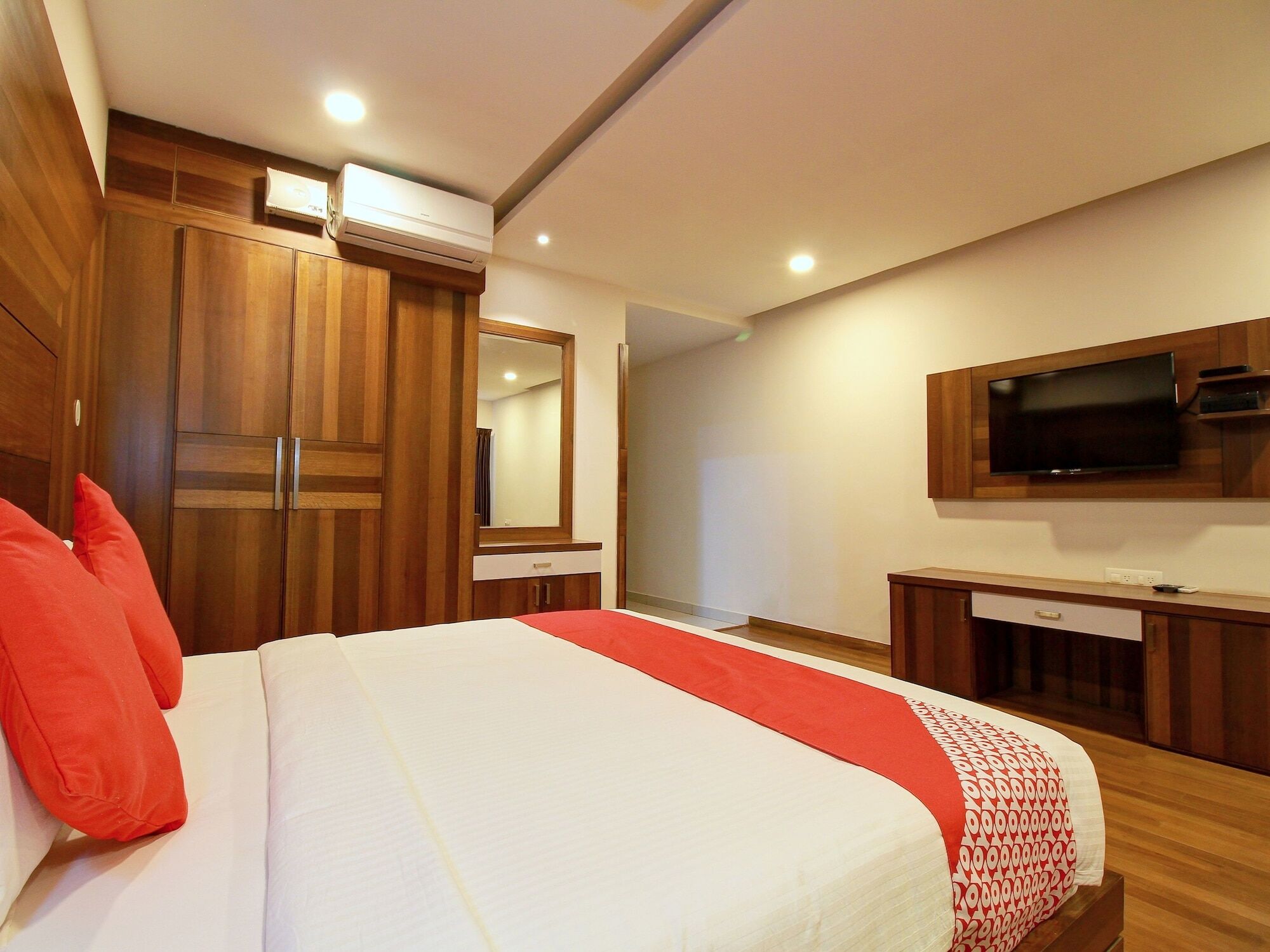 Oyo 15909 The Traders 2* Mangalore