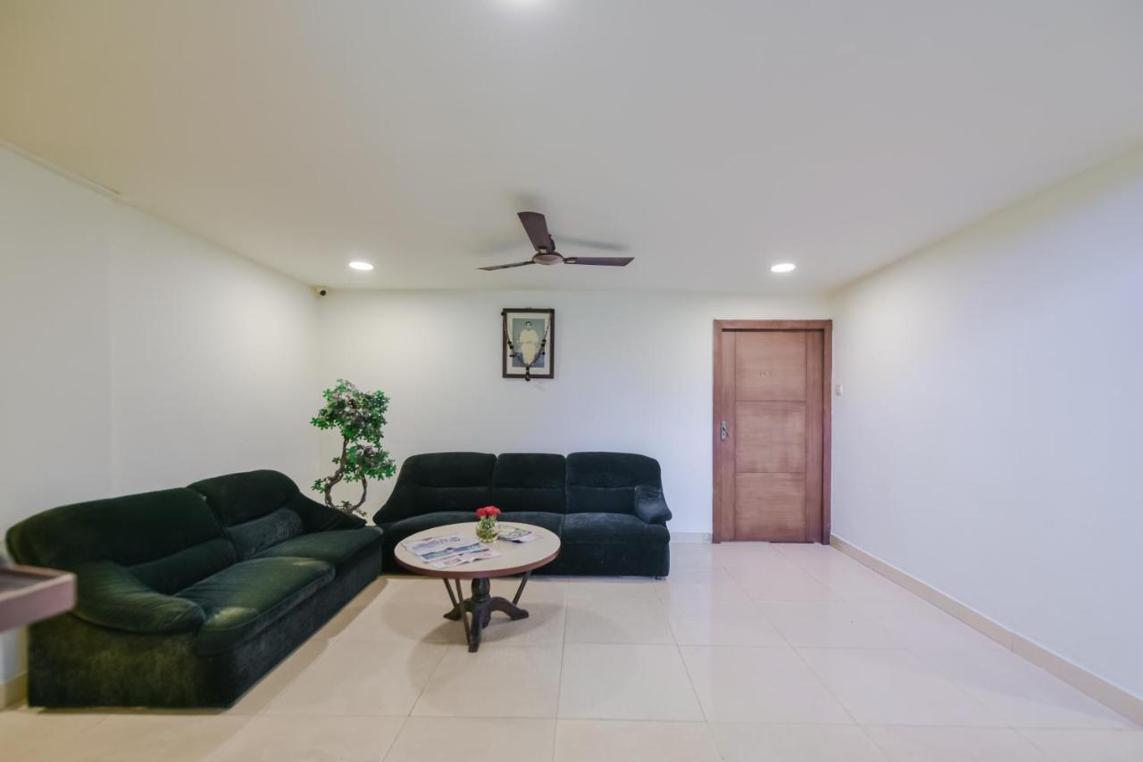 Roopa 3* Mangalore