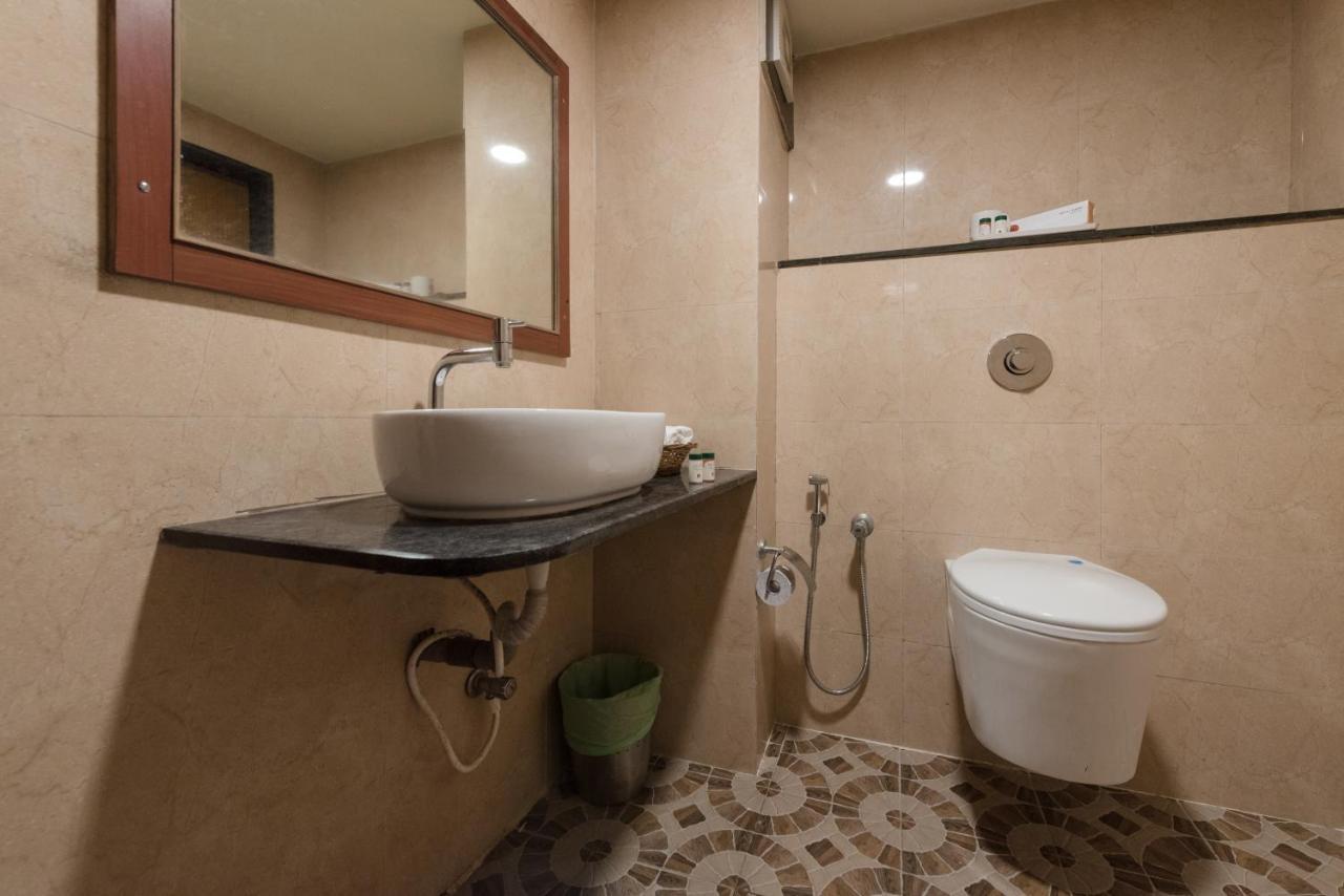 Hotel Roopa