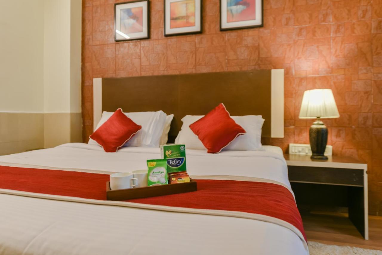 Roopa Hotel Mangalore