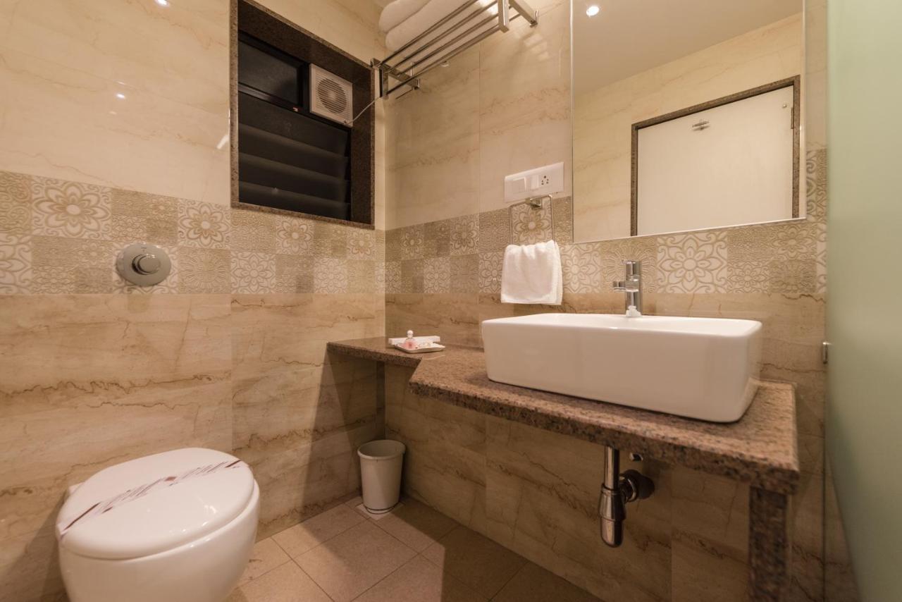 Inland Avenue 3*