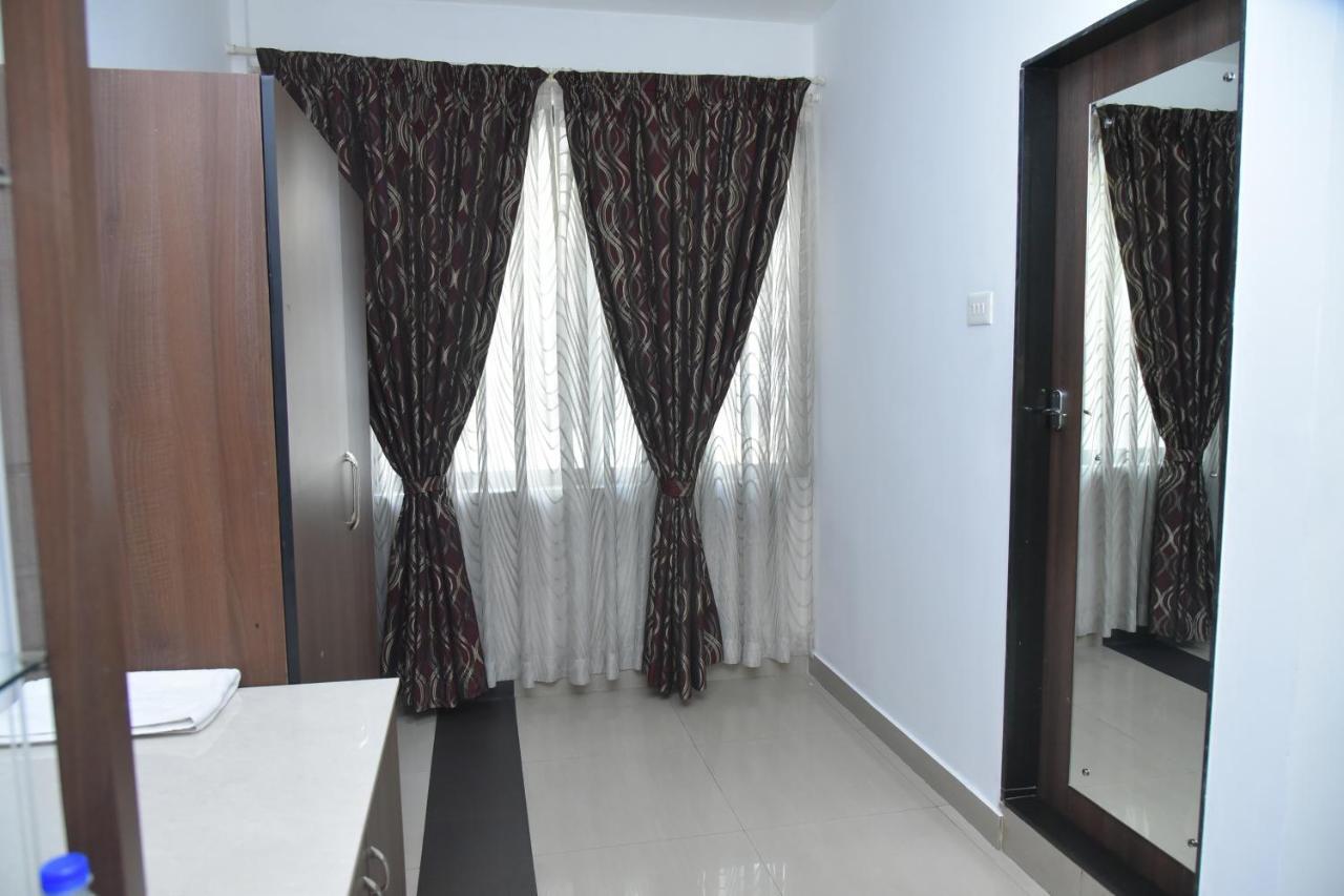 Mayur Residency Hotel Mangalore