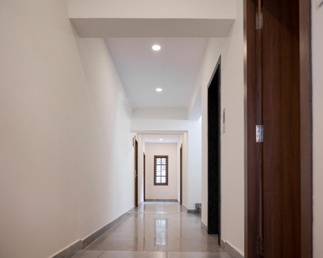 Hotel Sharda Residency 3*