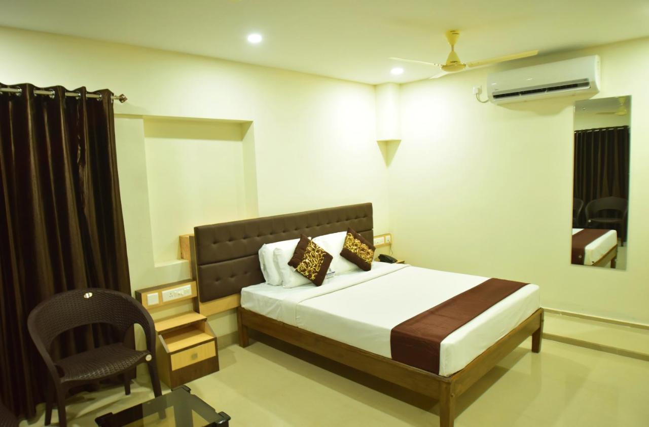 Bhumi Residency 3*