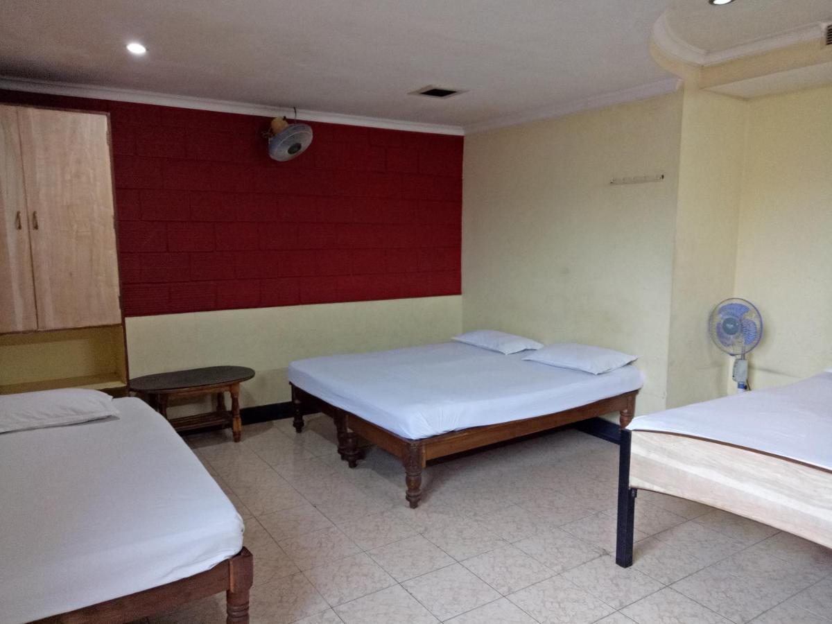 Hotel Highland Residency *