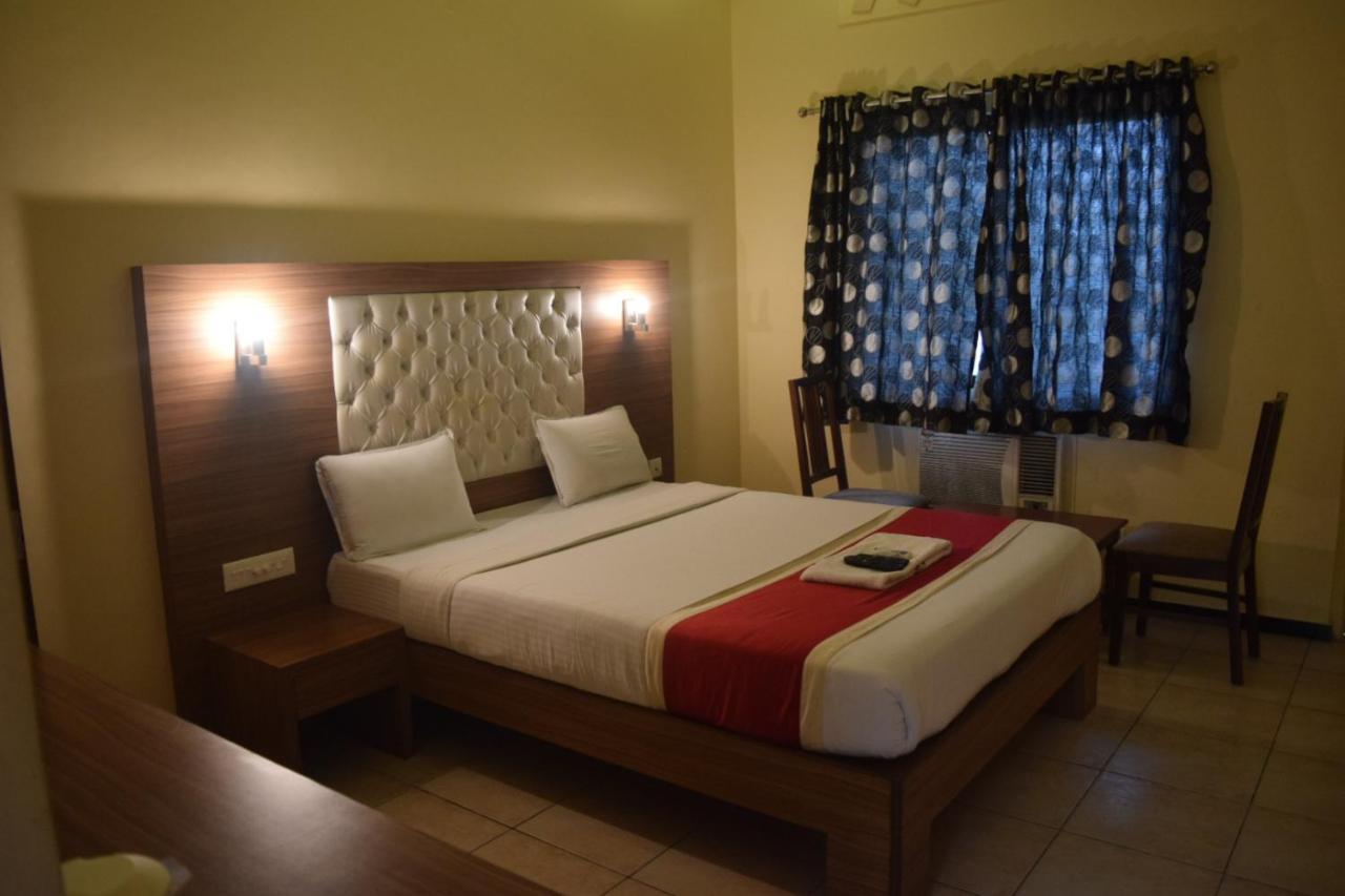 Kudla Rasa Prakash Hotel Mangalore
