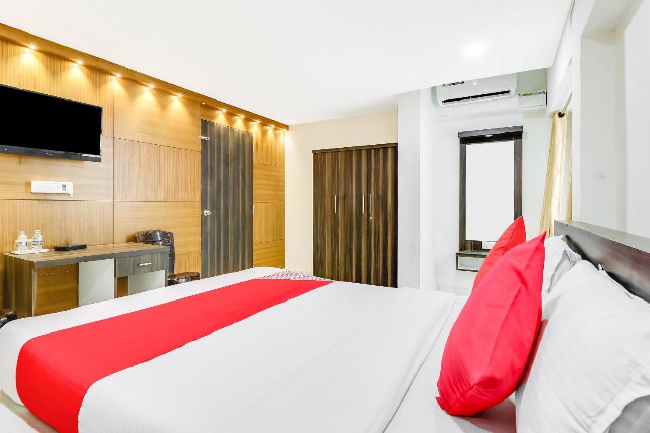 Hotel Oyo 63561 Sai Grand 3*