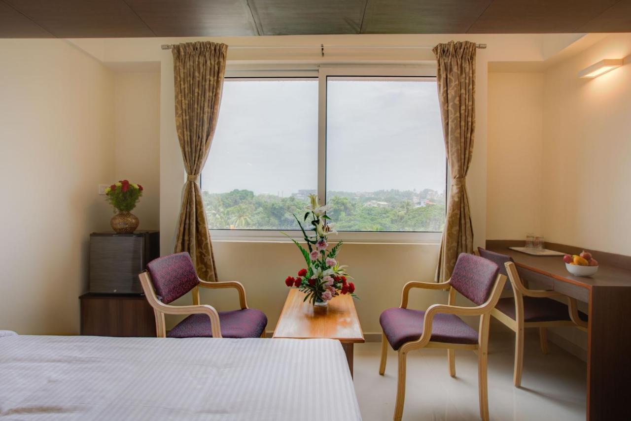 Bms Hotel